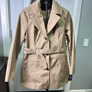 Kenneth Cole New York Women’s Medium Beige Trench Coat Belted NWT